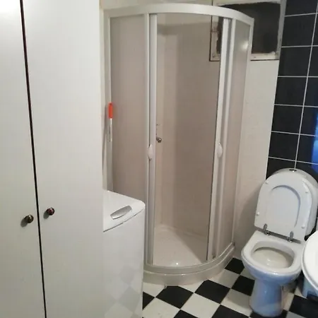 Διαμέρισμα αλέξανδρος *